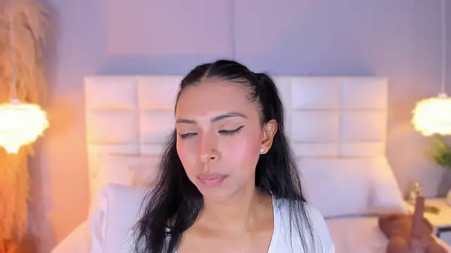 _BunnyNaugthy webcam