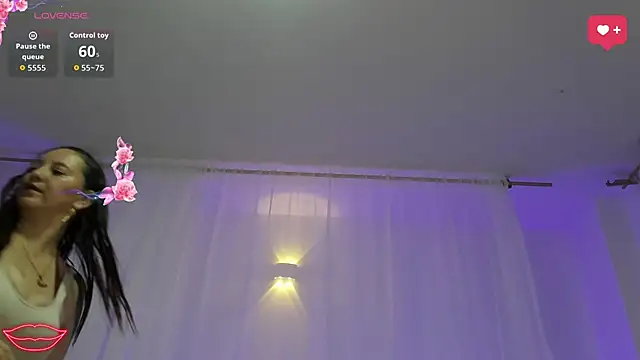 Anyelina_milf webcam