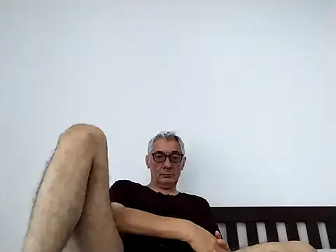 BIGUNCUTHARDCOCK webcam
