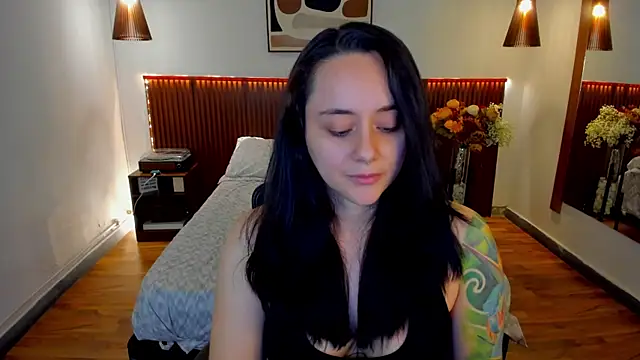 KatherineBond webcam