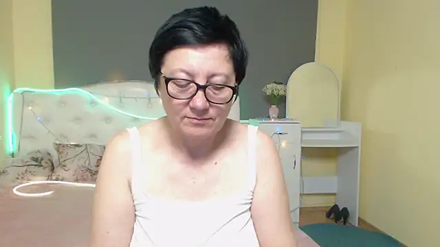 EmilyL0ve webcam