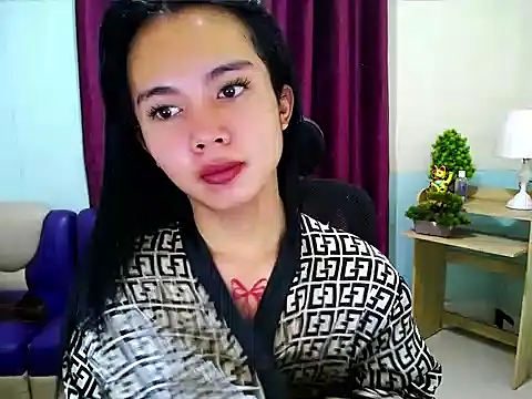 devine_goddess webcam