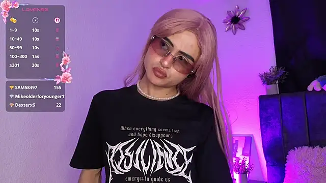 Emily_hall19 webcam