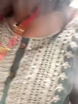 Desi_Couple_P webcam