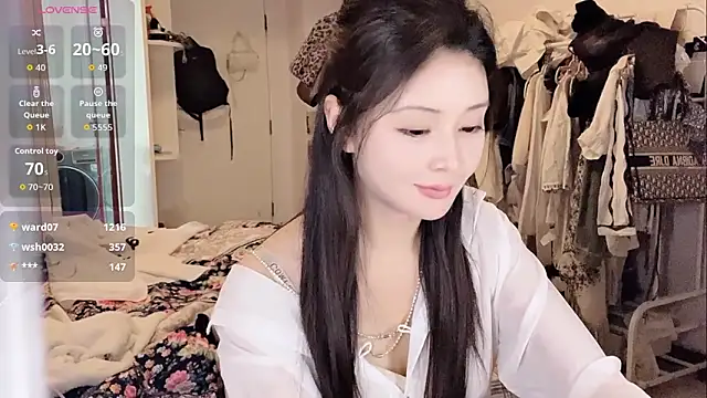 secret-anan (F young) - ❤️手指隔內內摸妹妹Fingers in pussy