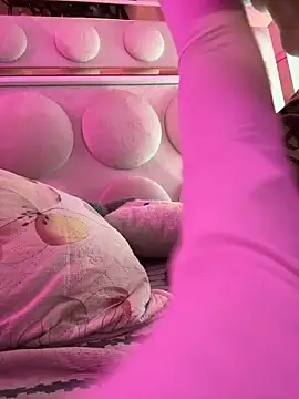lucianaroy live sex cam