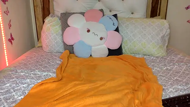 creamyamber webcam