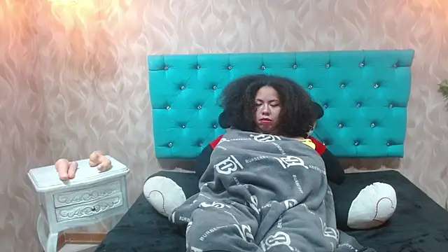 KeniaLovex webcam
