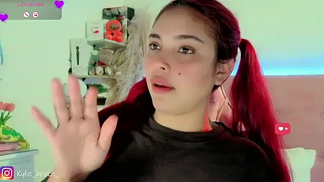 Kylie_brokee webcam