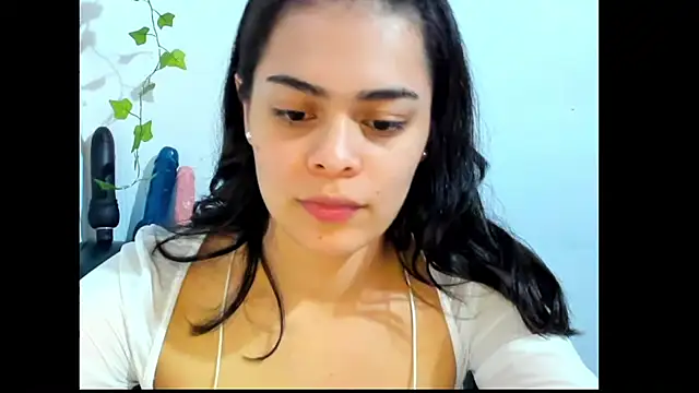 Antonella_Gomez22 webcam