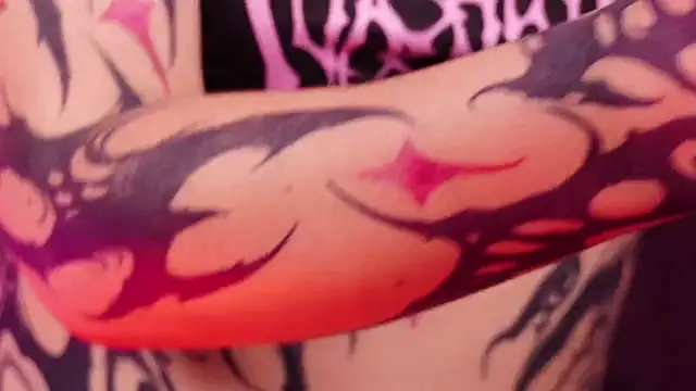 mystikdollx webcam