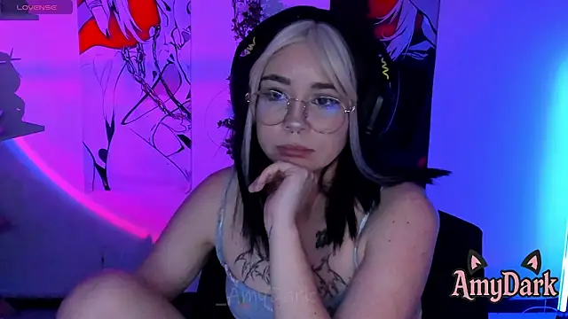 _AmyDark webcam