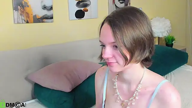 Olivia_Riesz webcam