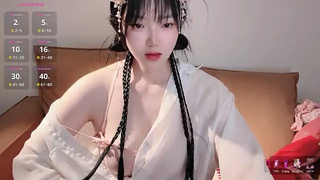 upoo7lt (F young) - ✨揉胸+M腿+叫老公快来✨