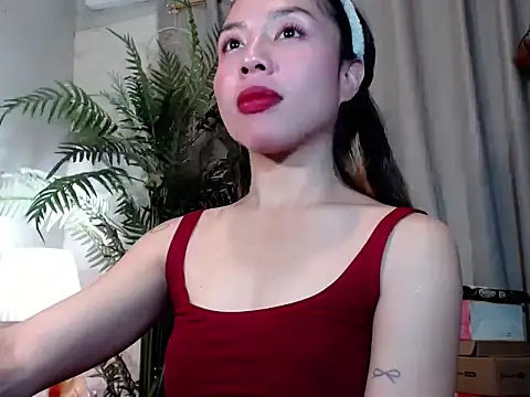 AsianTrixxx webcam