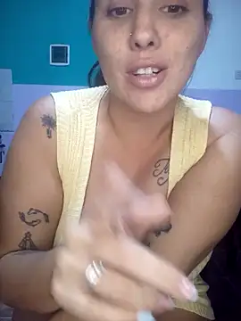 kariciasecreta webcam