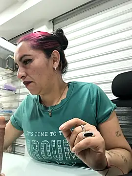alisson_stonee - Alisson_Stonee's free webcam - UK Sex Cams