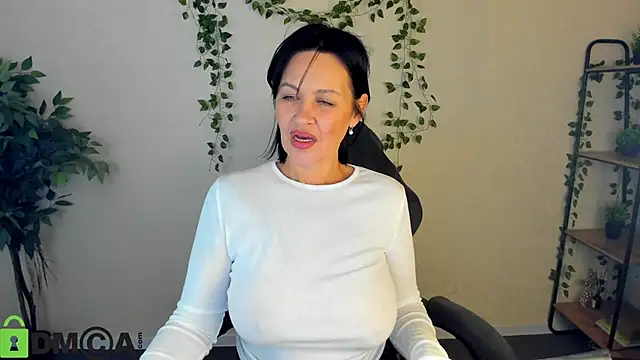 Sara_Devills