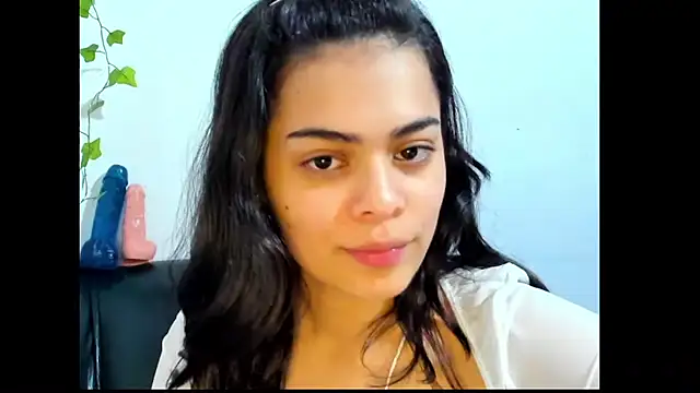 Antonella_Gomez22 webcam