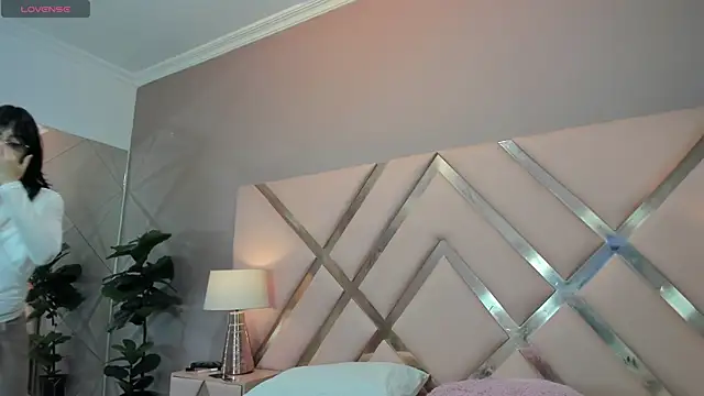 EstherValliere webcam