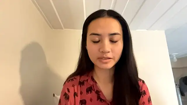 NorikoMcirvin webcam