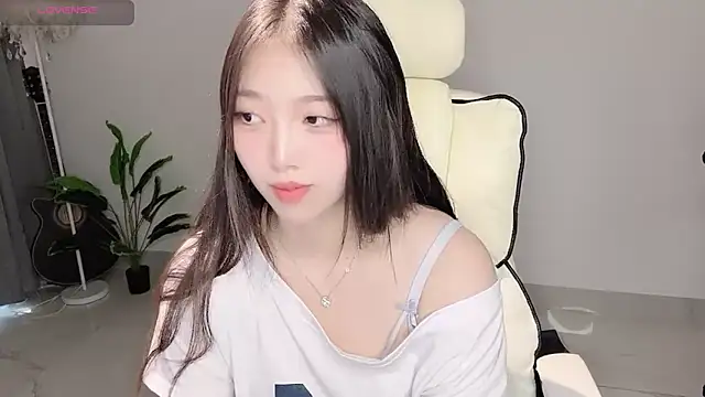 美女Yukiy8877在线直播