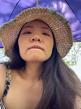 美女xiaochengzi505在线直播