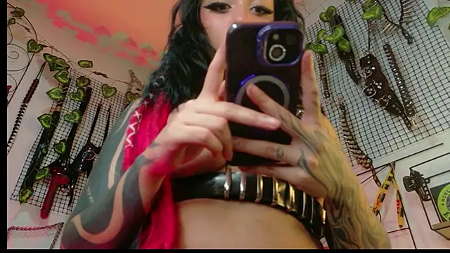 Agatha_BDSM webcam