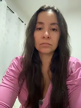emely_sexx20 webcam