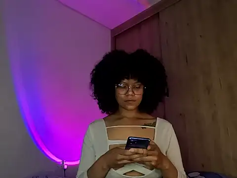 Ale_xandra webcam