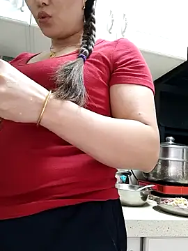 jennie_dogy - Jennie_dogy's free webcam - UK Sex Cams