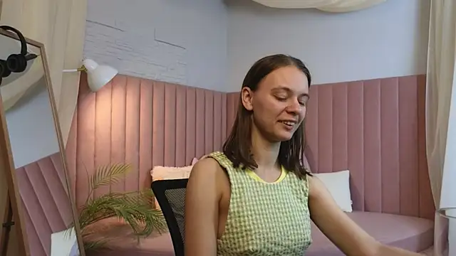 emma_chaser webcam