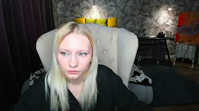 Elizabeth_Adams webcam
