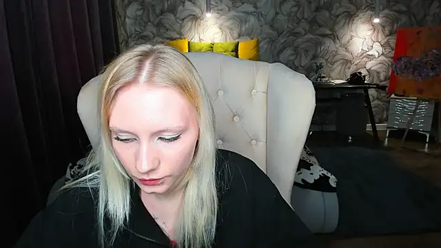 Elizabeth_Adams webcam