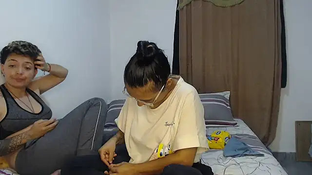 kathy_luisa webcam