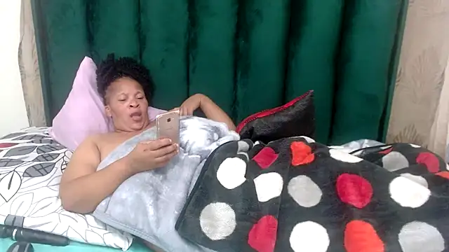 CaramelMelons78 webcam