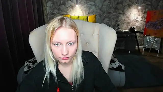 Elizabeth_Adams webcam