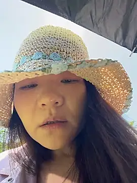 美女xiaochengzi505在线直播