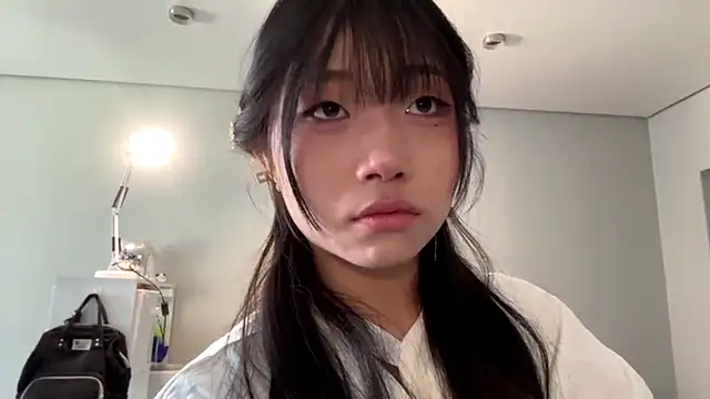 SweetMiaXO webcam