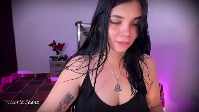 victoriaasaenz_ webcam