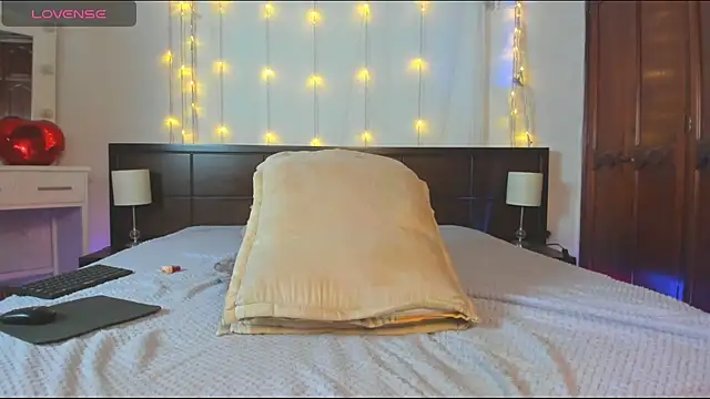 MiaMarin_hot webcam