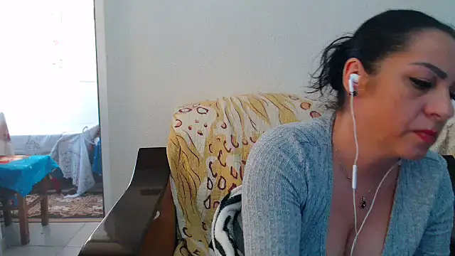 MissElla webcam