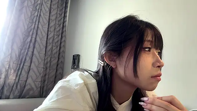 SweetMiaXO webcam