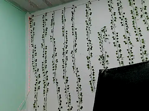 Akemy_Saunders webcam