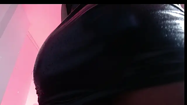 Carolina_Bluee webcam