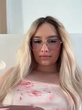 mollyxxx webcam
