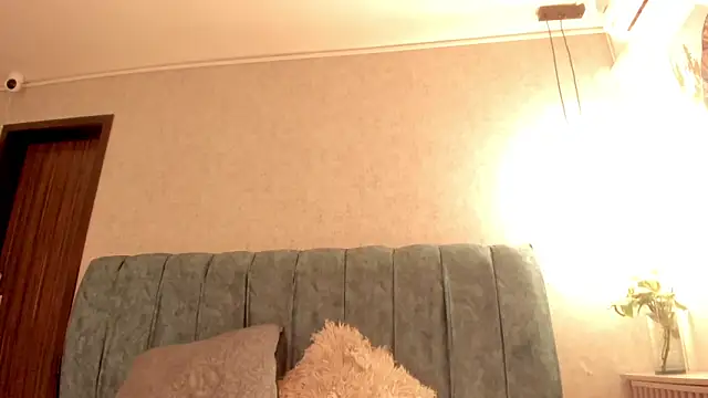 Aleera_Walton webcam