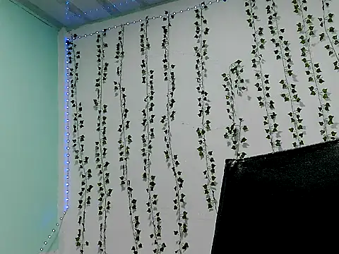 Akemy_Saunders webcam