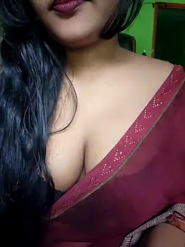 aruna-1 (F young) - Loving person