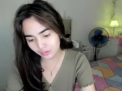 nica_doll webcam